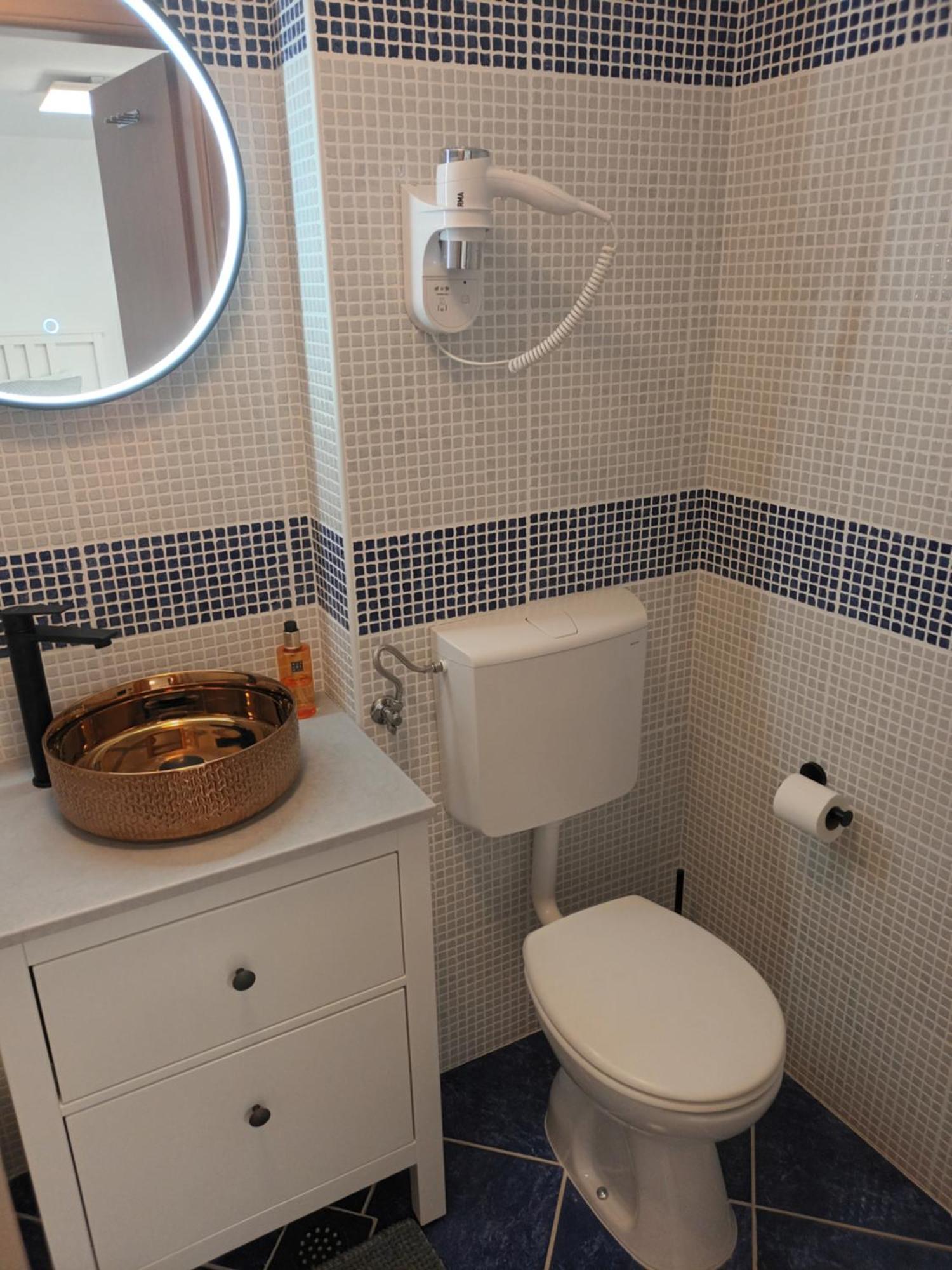 App Hedonist Apartment Novigrad  Exterior photo
